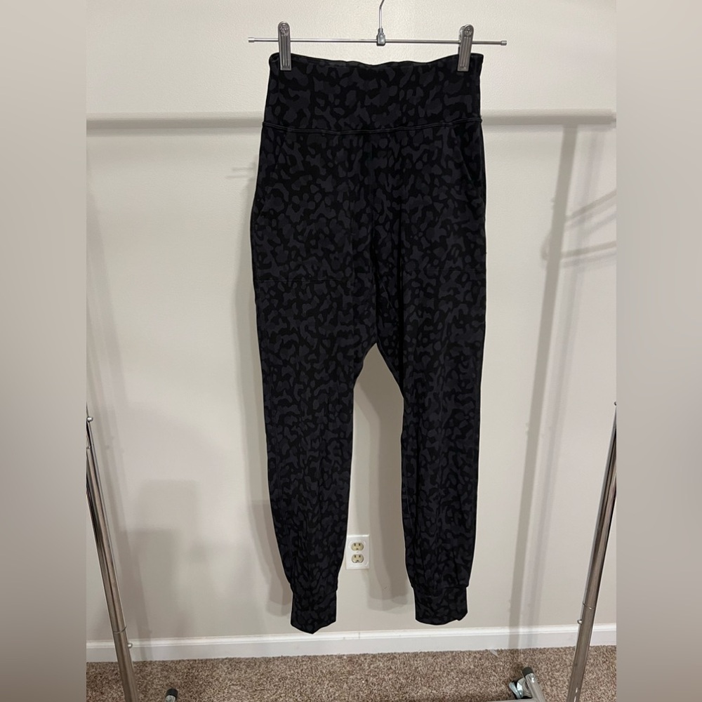 LULU LEMON Align Joggers - Camo